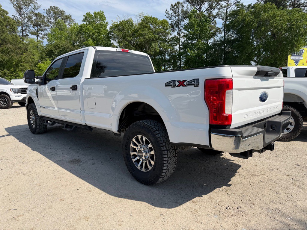 2019 Ford F-250 Image 3