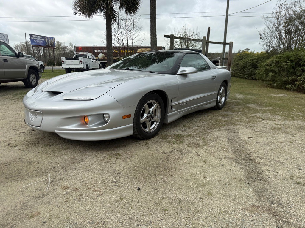 2000 Pontiac Firebird Image 2