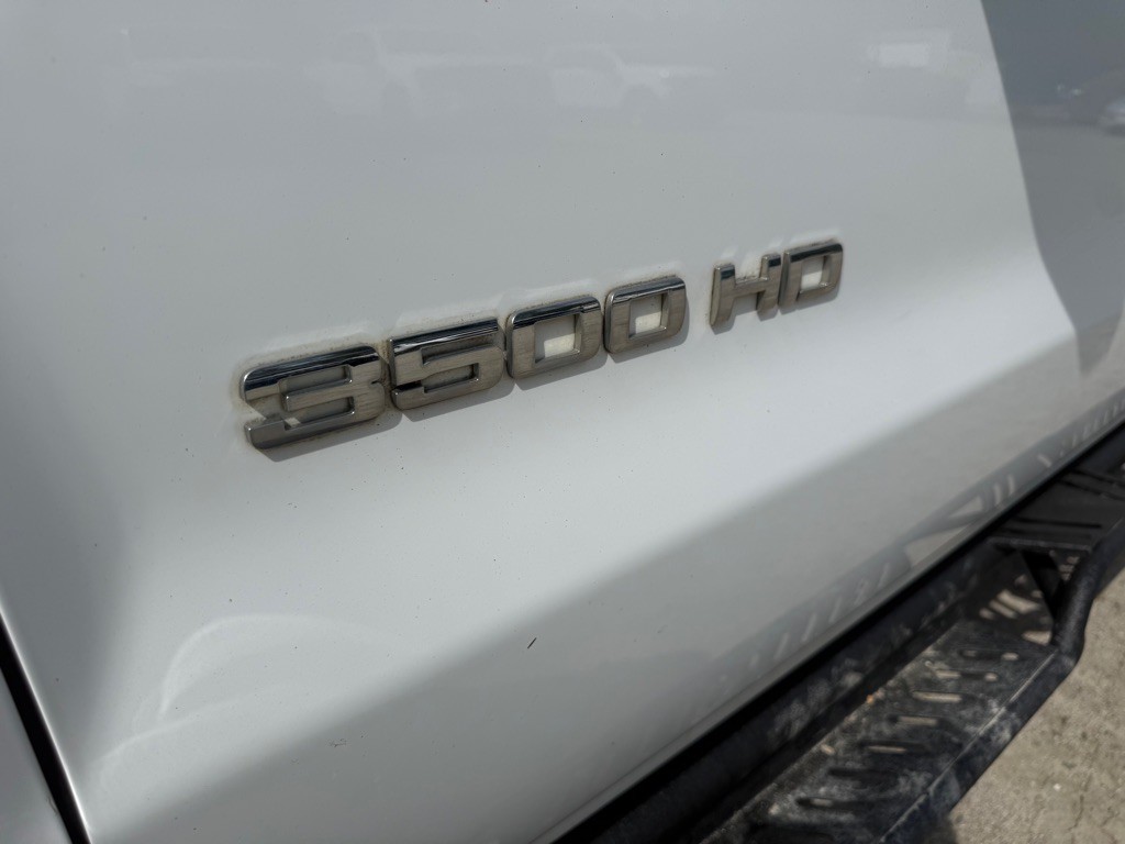 2017 Chevrolet Silverado 1500 Image 5