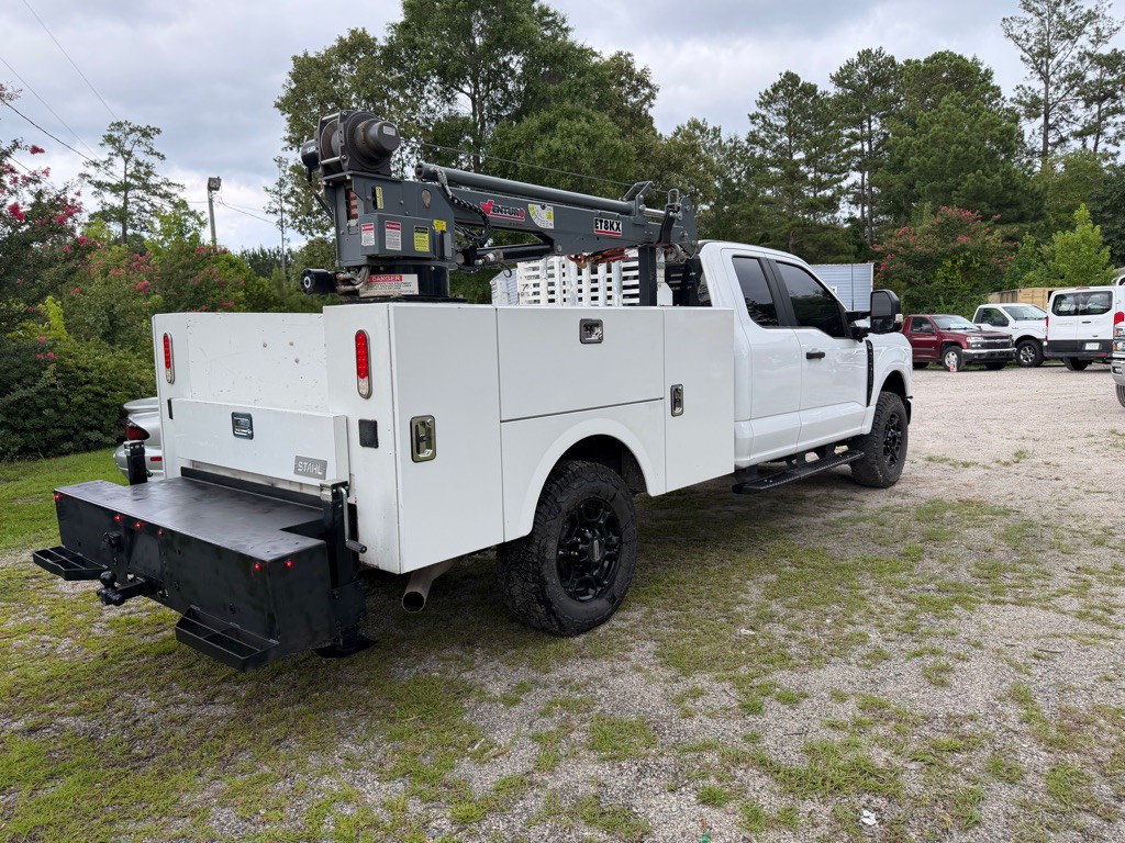 2023 Ford F-250 Image 4
