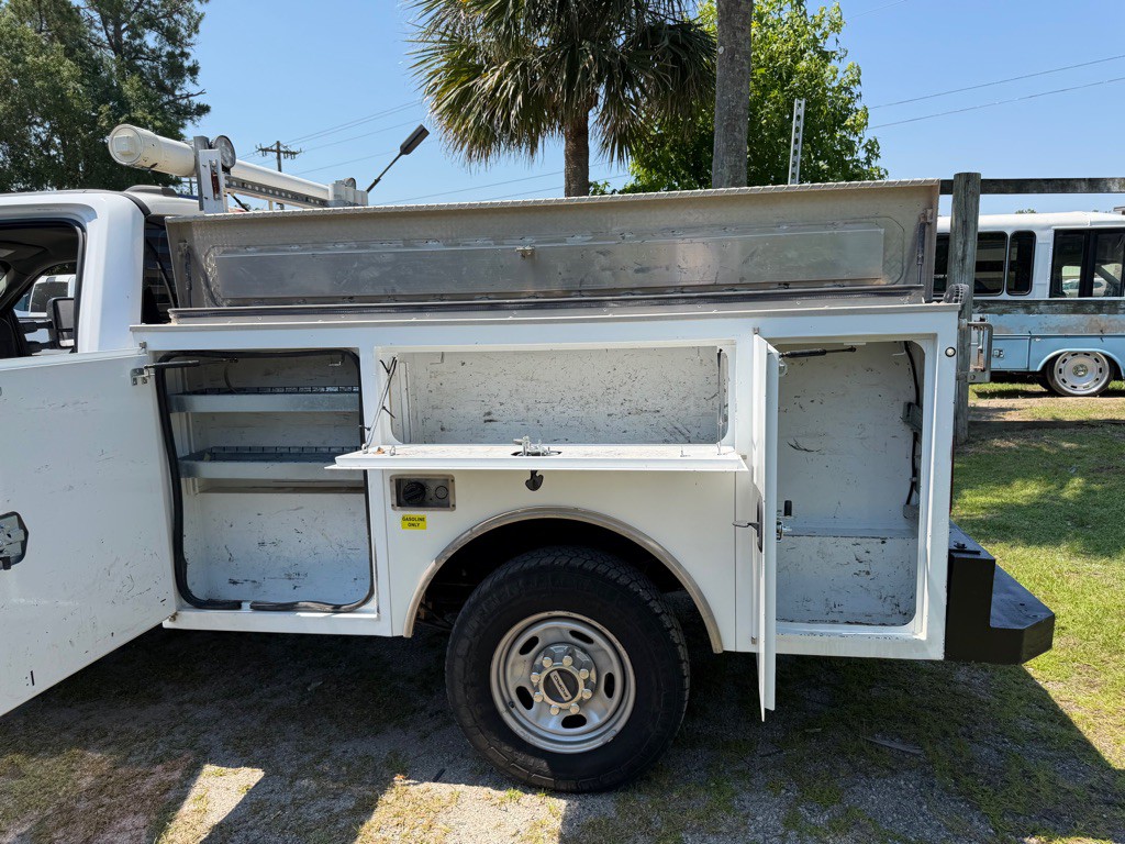 2022 Ford F-250 Image 4