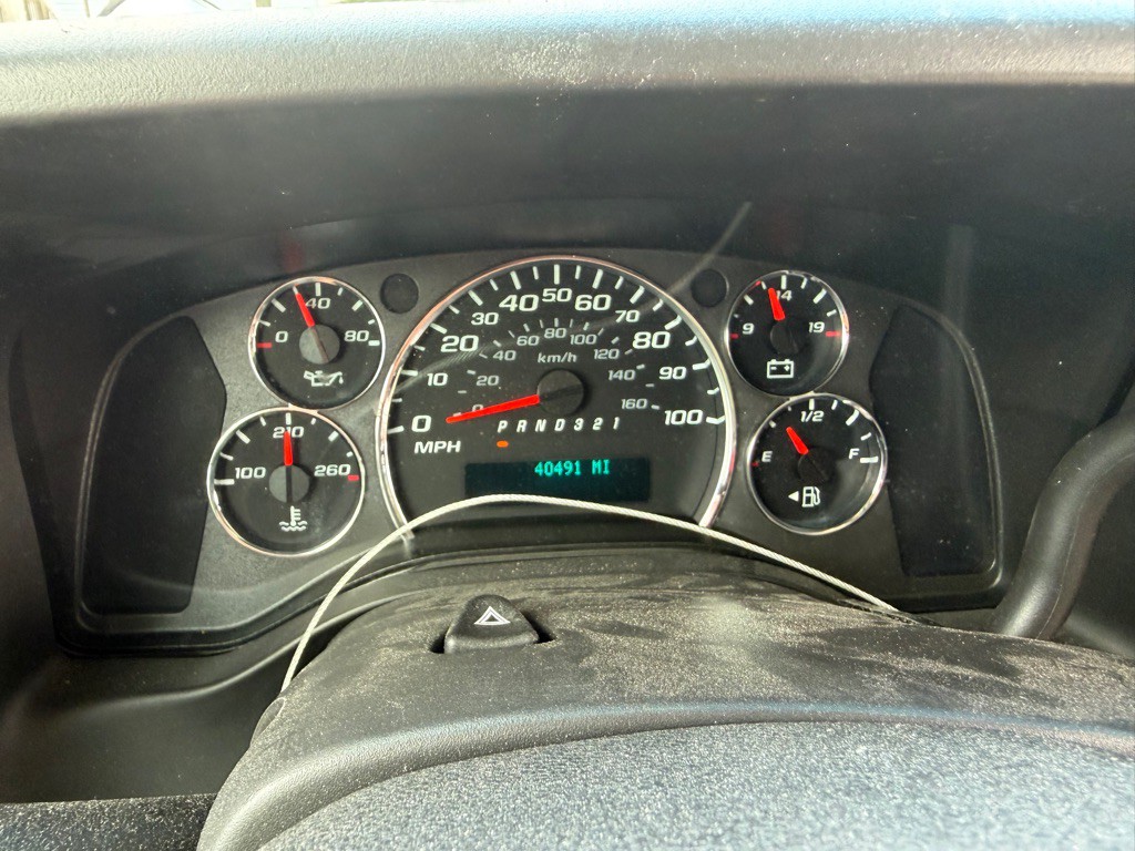2008 Chevrolet Express Image 11