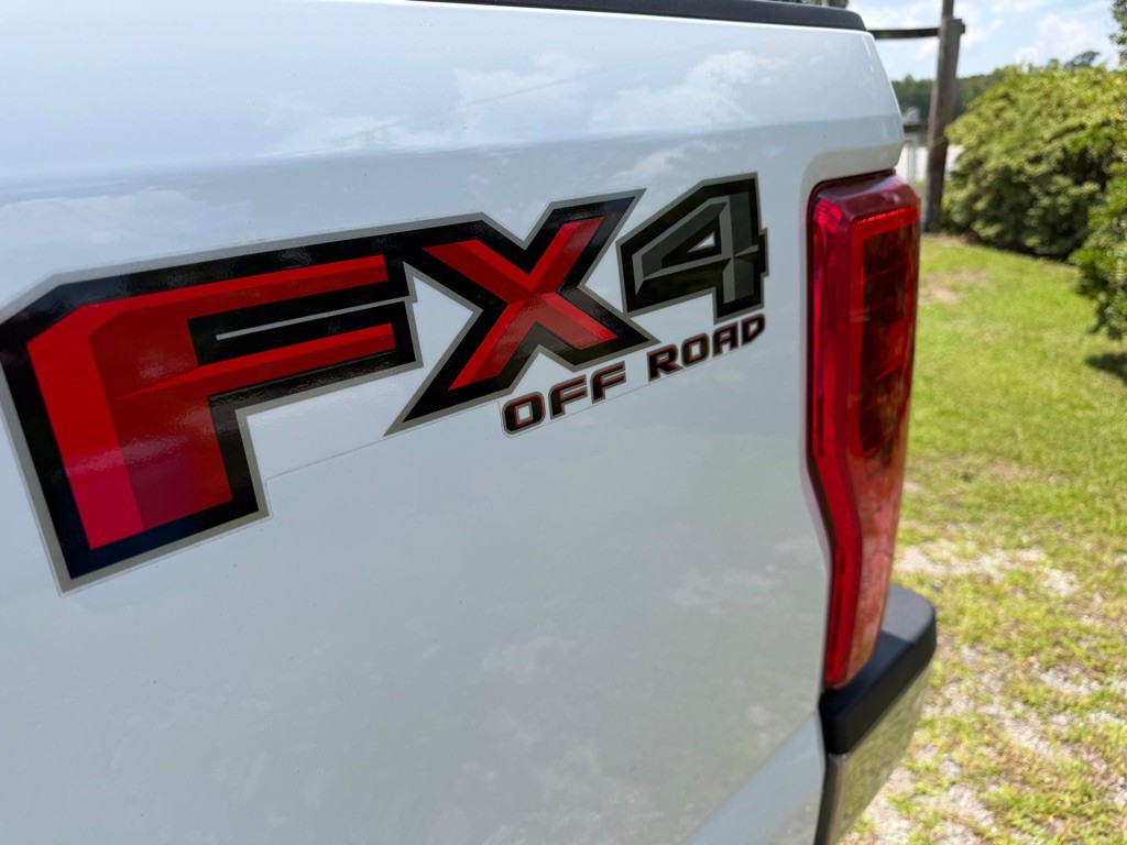 2017 Ford F-250 Image 7