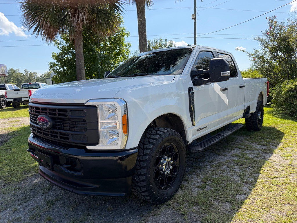 2023 Ford F-250 Image 1