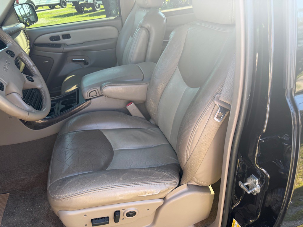 2006 GMC Sierra Image 9