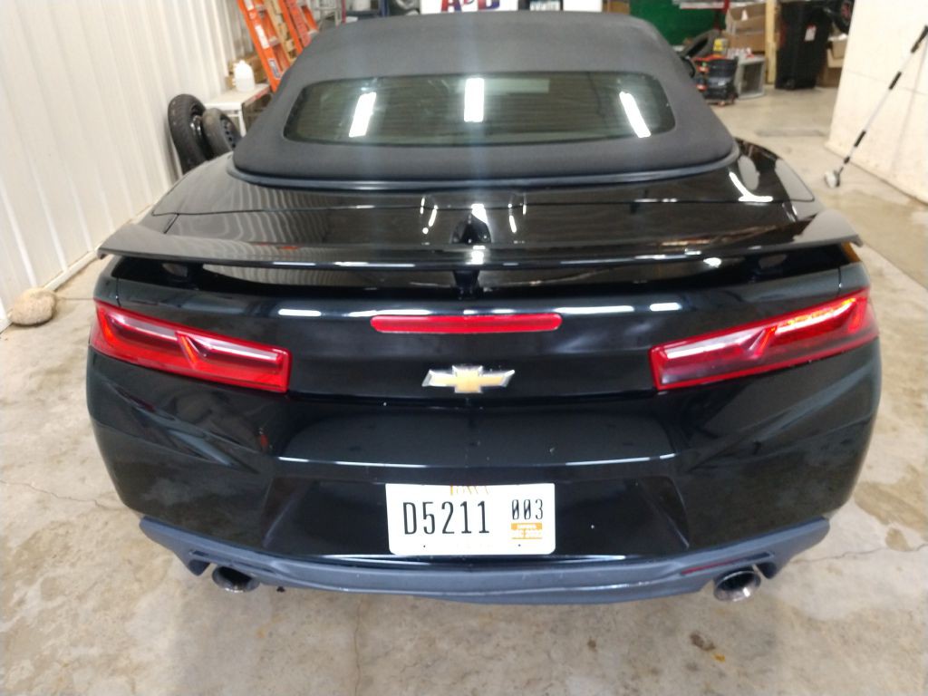2017 Chevrolet Camaro Image 4