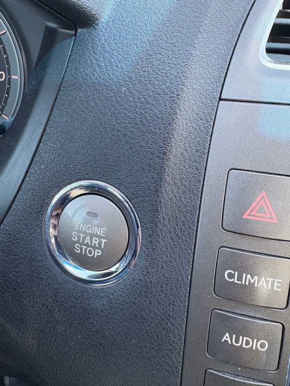 2010 Lexus ES Image 22