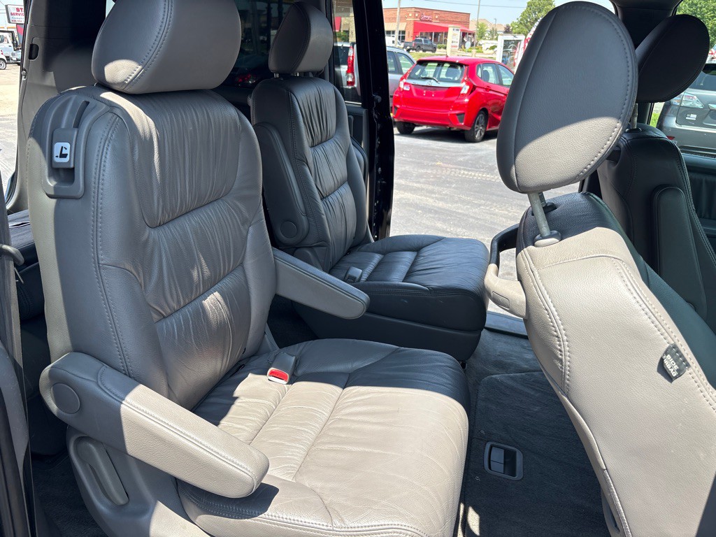 2008 Honda Odyssey Image 11
