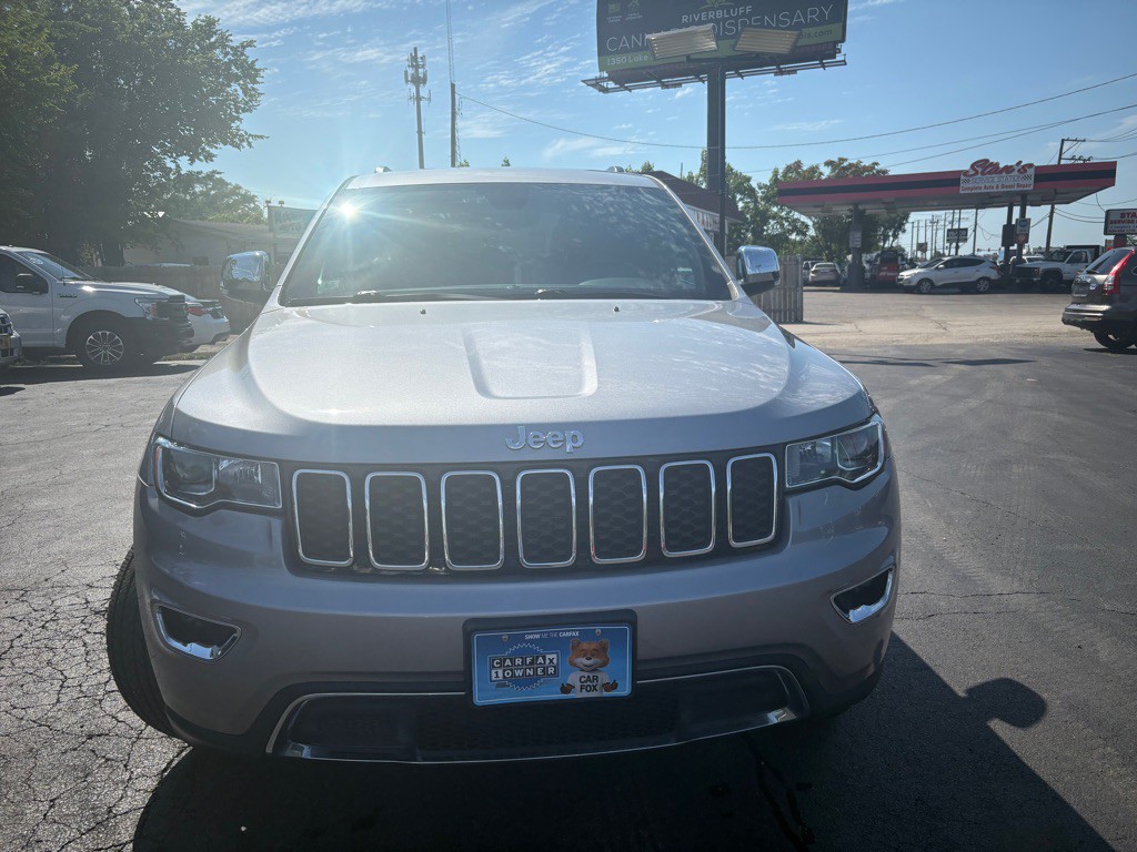 2017 Jeep Grand Cherokee Image 2