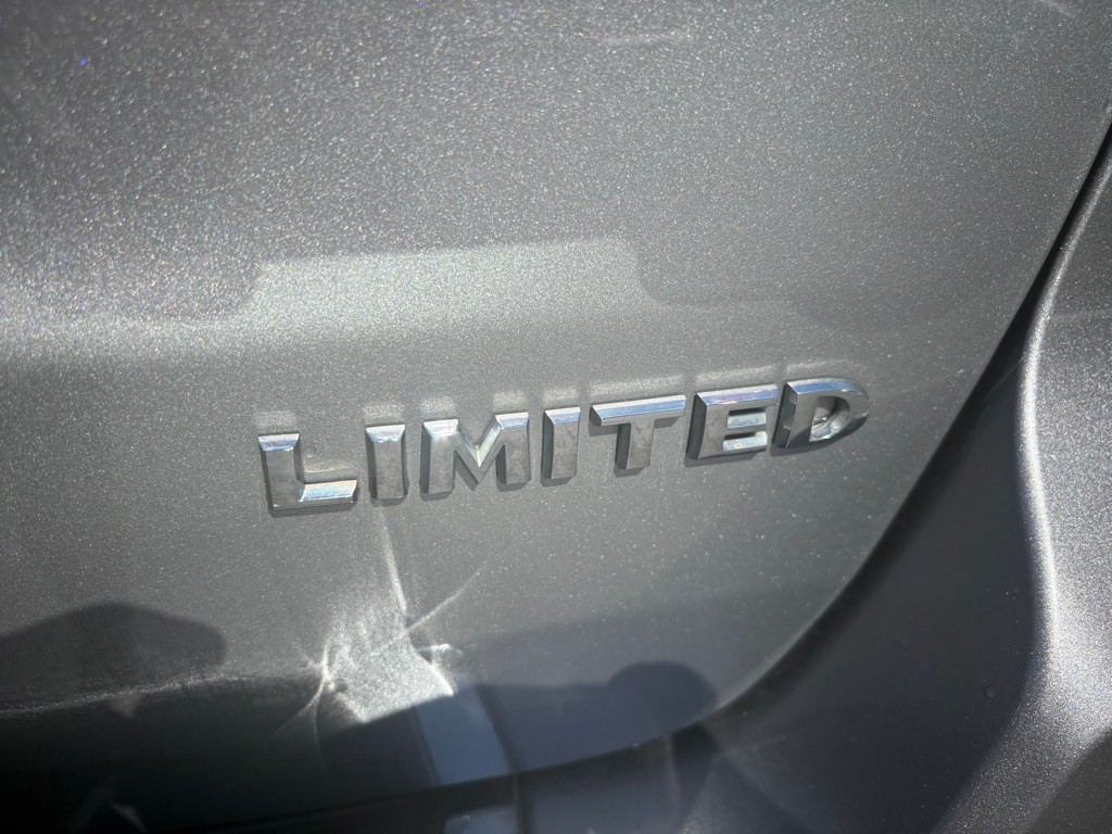 2017 Jeep Grand Cherokee Image 8