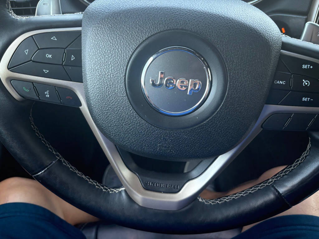 2017 Jeep Grand Cherokee Image 21