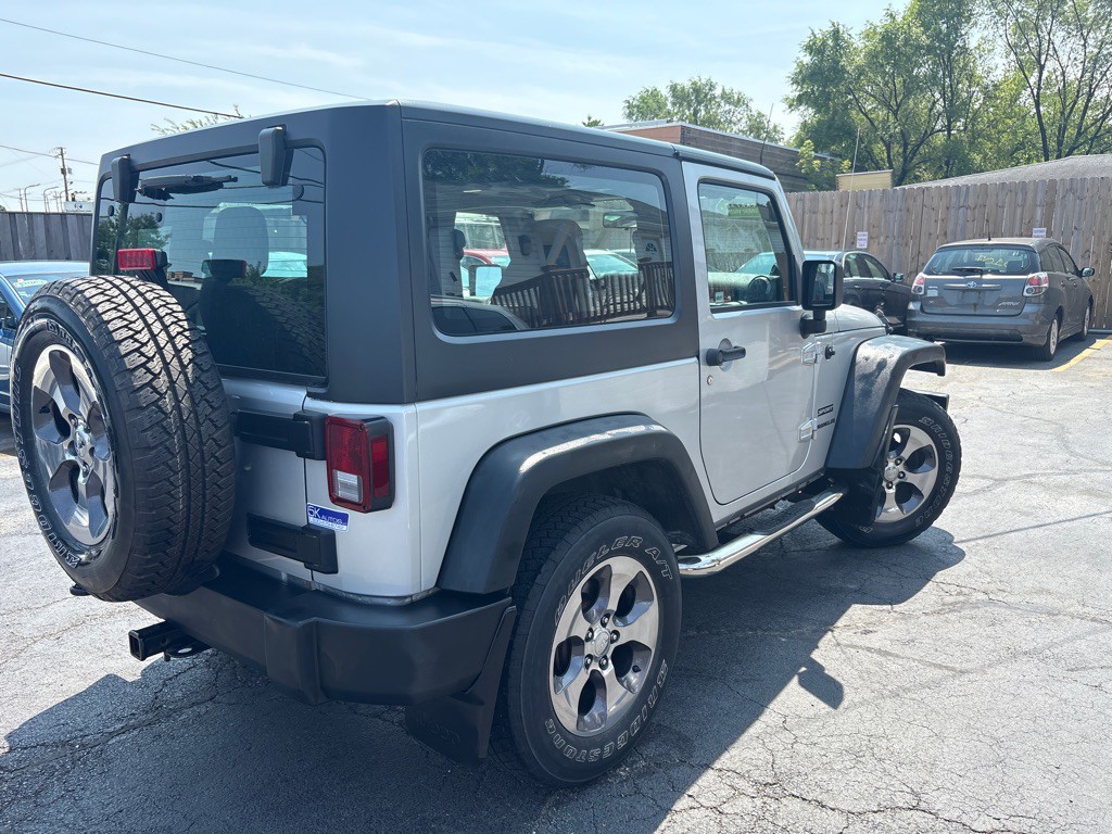 2011 Jeep Wrangler Image 4