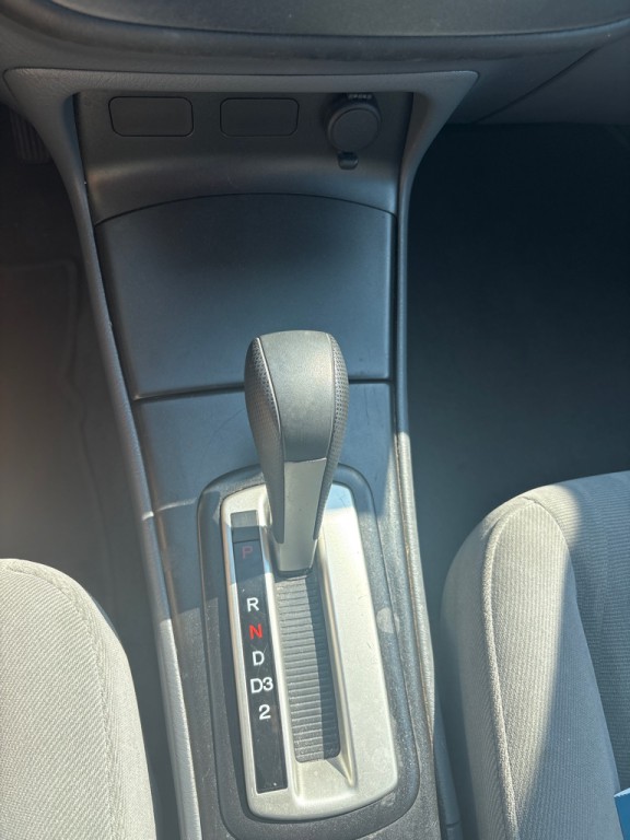 2005 Honda Civic Image 18
