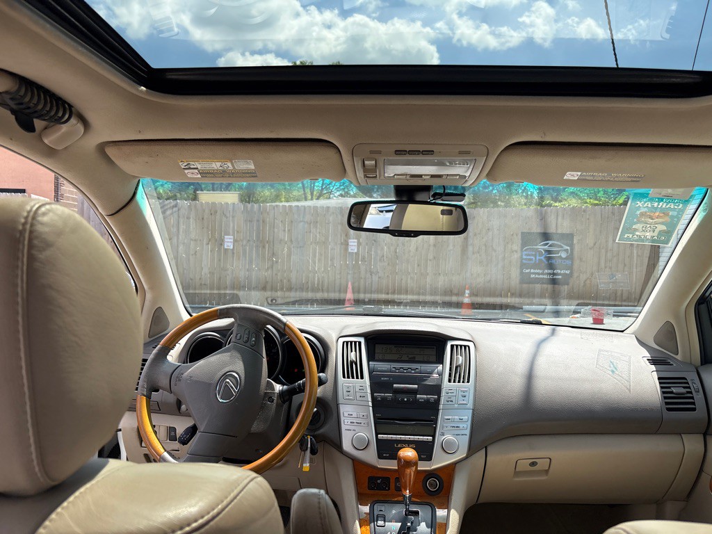 2009 Lexus RX Image 11