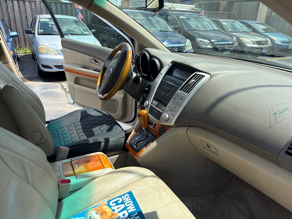 2009 Lexus RX Image 12
