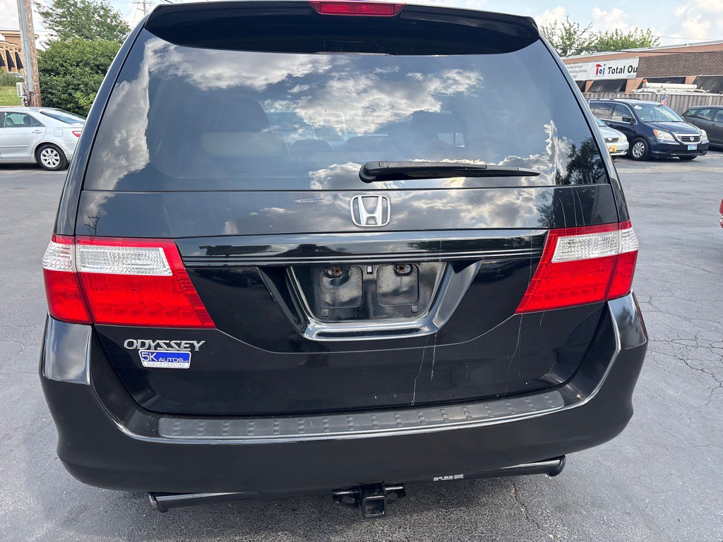 2007 Honda Odyssey Image 4