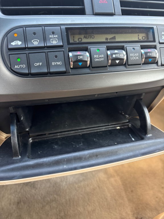 2007 Honda Odyssey Image 19