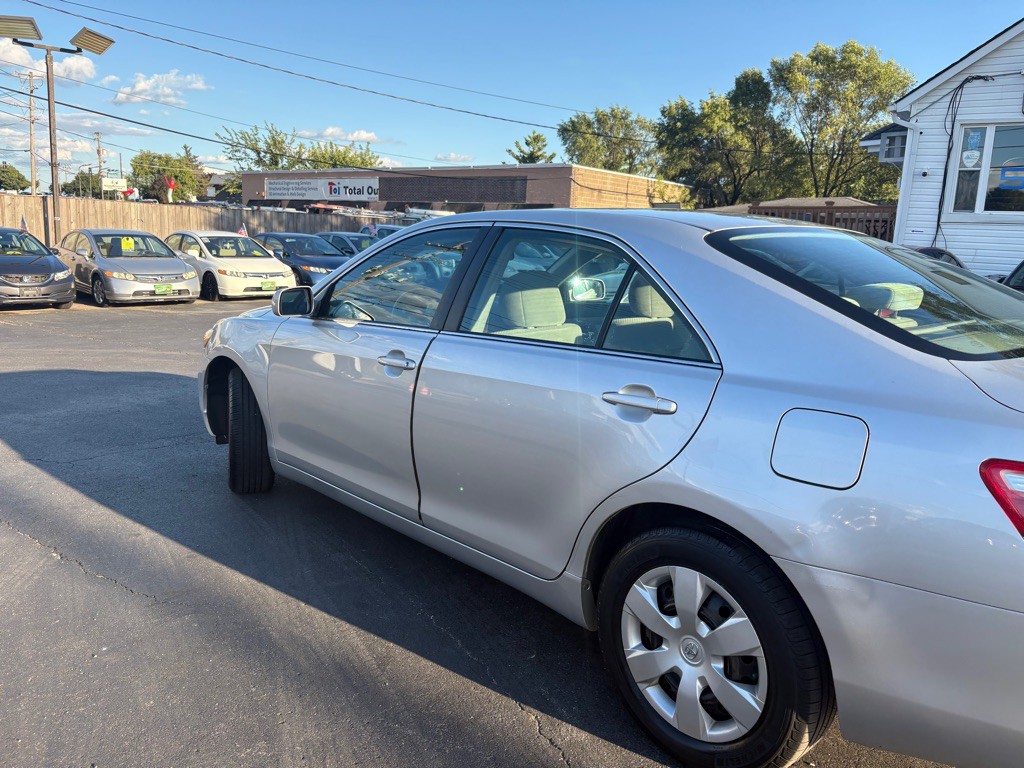2009 Toyota Camry Image 6
