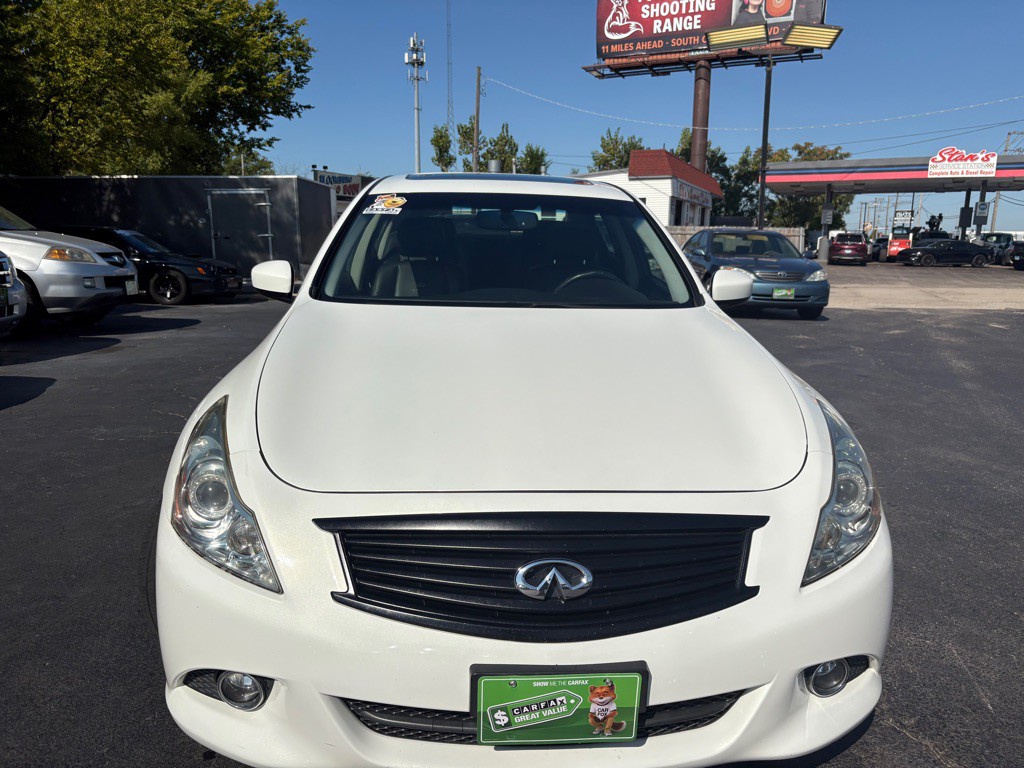 2012 INFINITI G25 Image 2