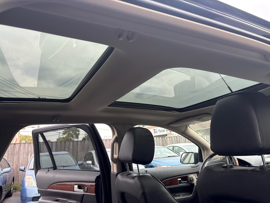 2013 Lincoln MKX Image 17