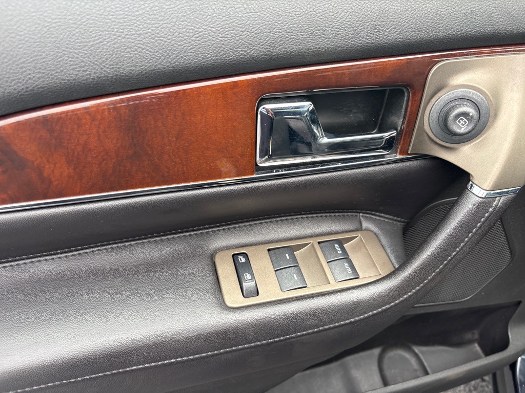 2013 Lincoln MKX Image 21