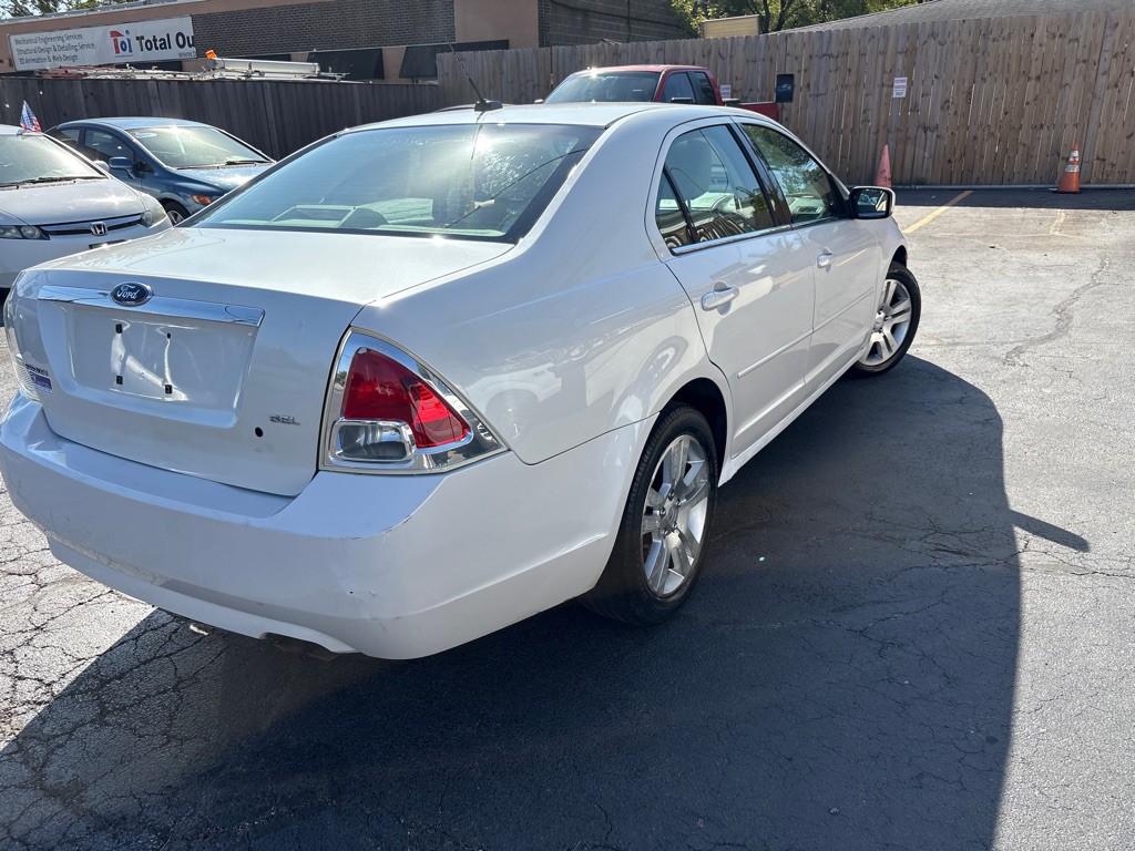 2009 Ford Fusion Image 4