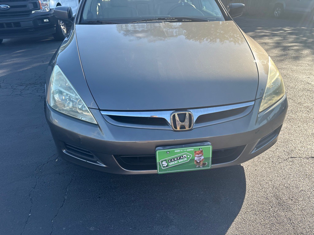 2006 Honda Accord Image 2