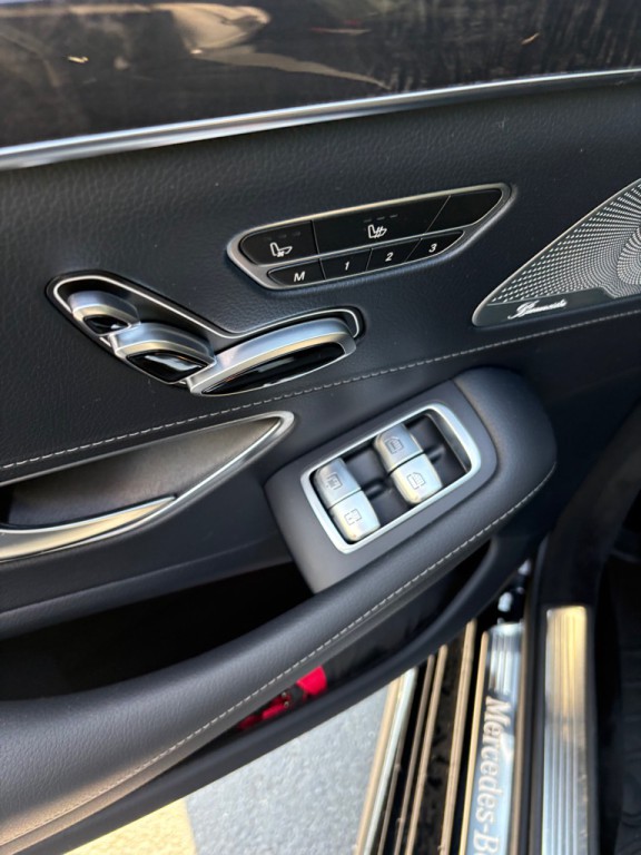 2019 Mercedes-Benz S-Class Image 9