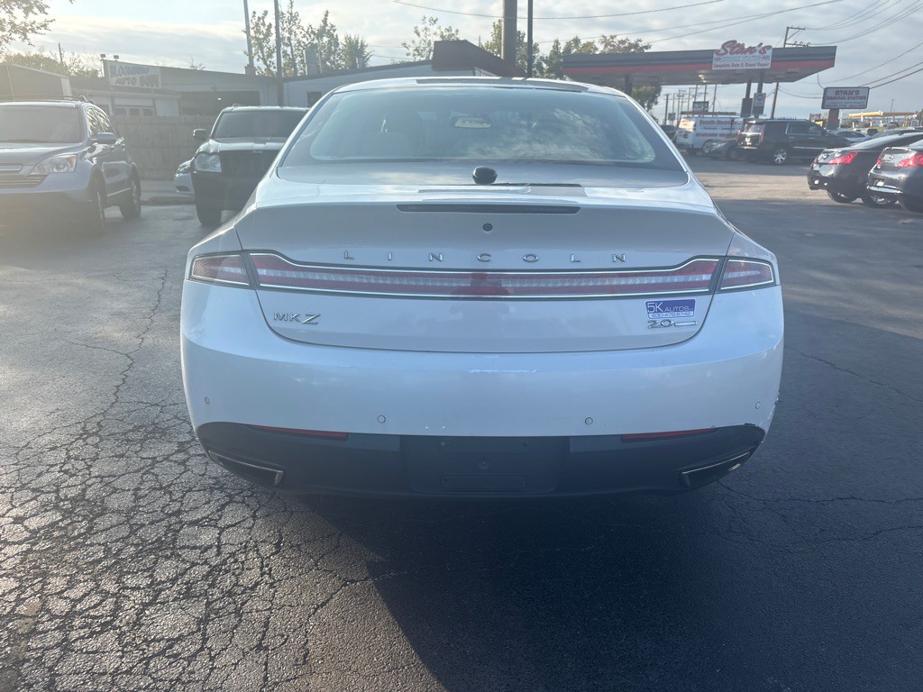 2013 Lincoln MKZ Image 5