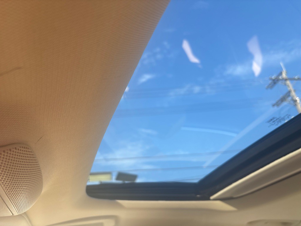 2013 Lincoln MKZ Image 18