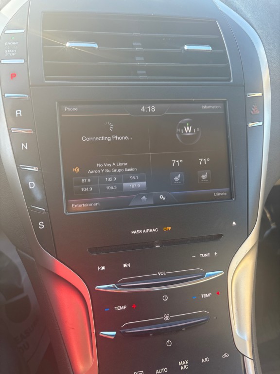 2013 Lincoln MKZ Image 21