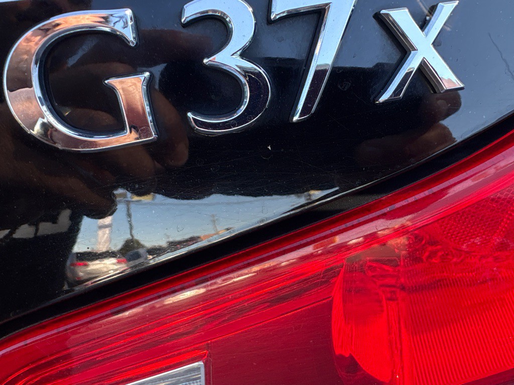 2009 INFINITI G37 Image 7
