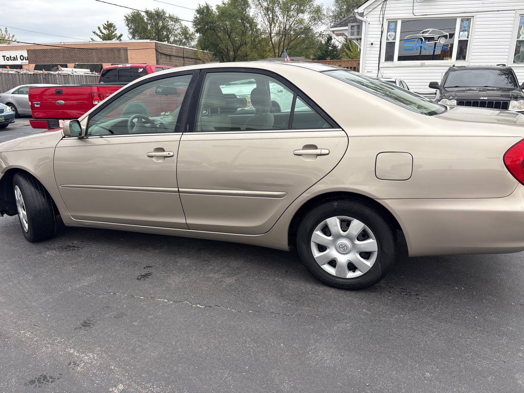 2003 Toyota Camry Image 5