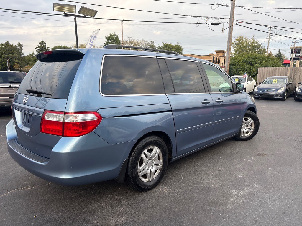 2007 Honda Odyssey Image 4