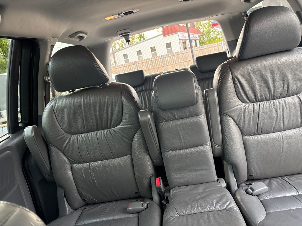 2007 Honda Odyssey Image 11