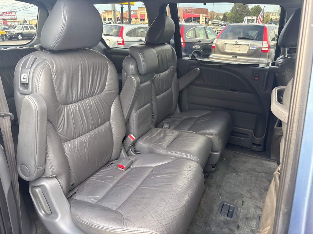 2007 Honda Odyssey Image 12