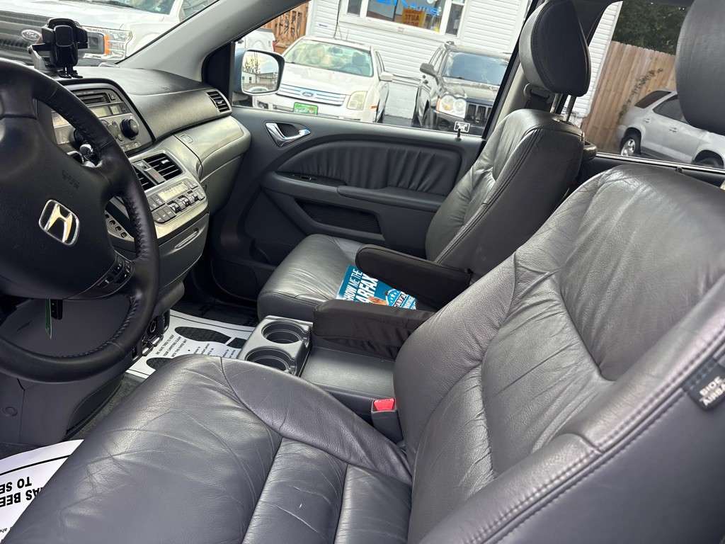 2007 Honda Odyssey Image 14