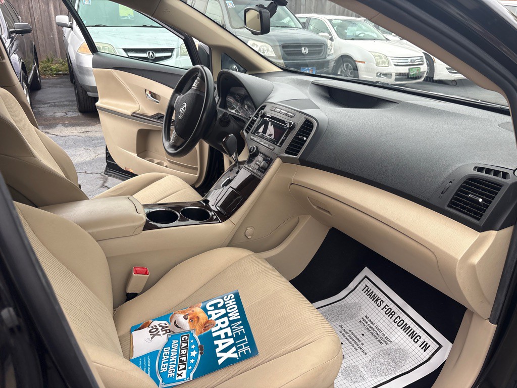 2012 Toyota Venza Image 14