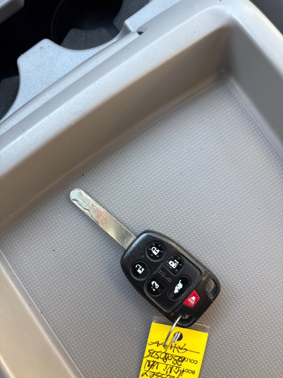 2011 Honda Odyssey Image 29