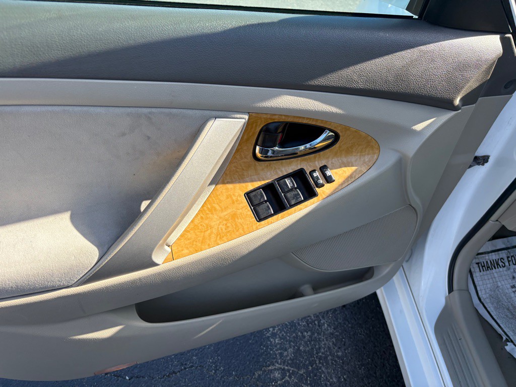 2007 Toyota Camry Image 13