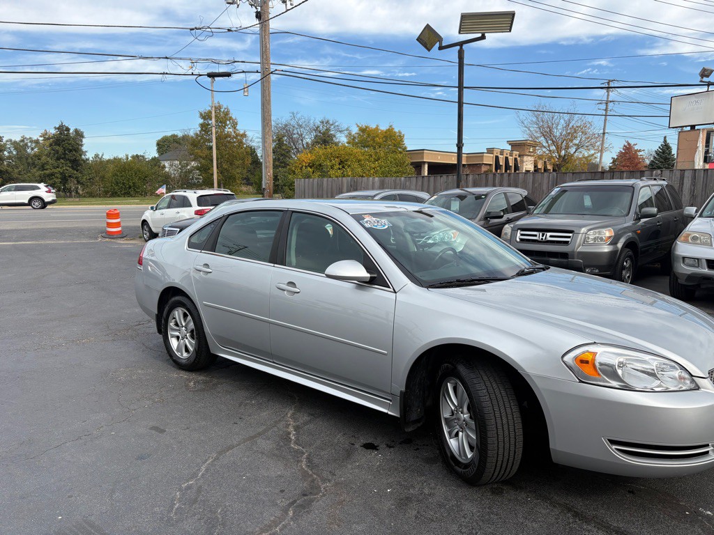 2012 Chevrolet Impala Image 3