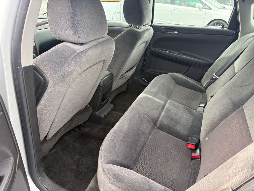 2012 Chevrolet Impala Image 10