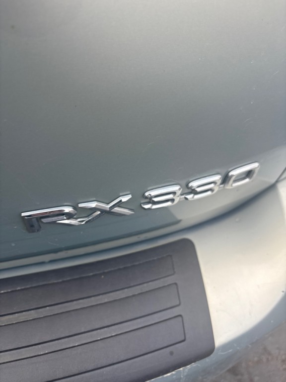 2005 Lexus RX Image 7