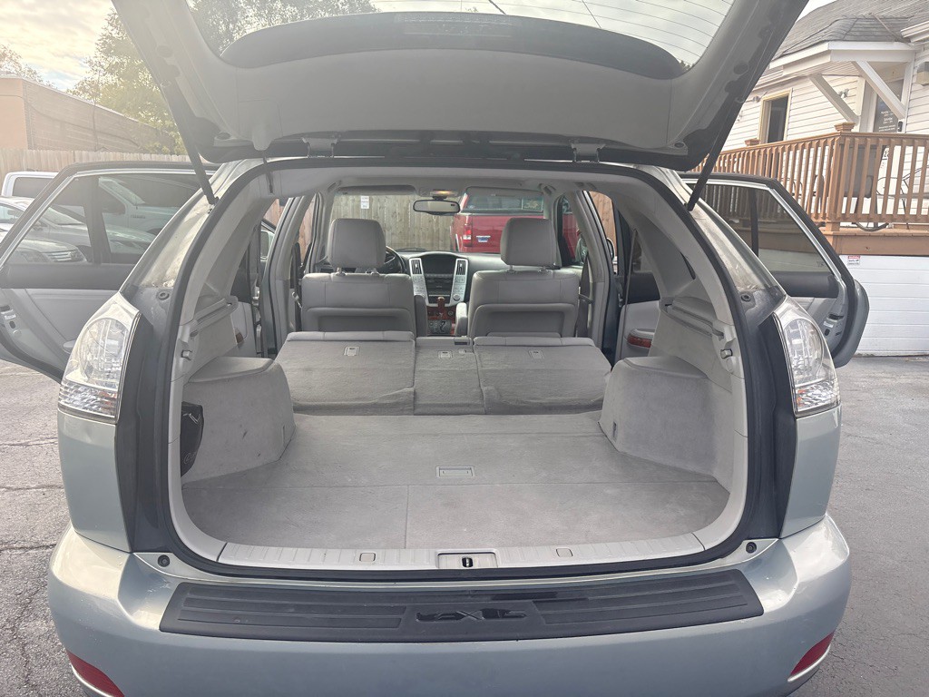 2005 Lexus RX Image 12