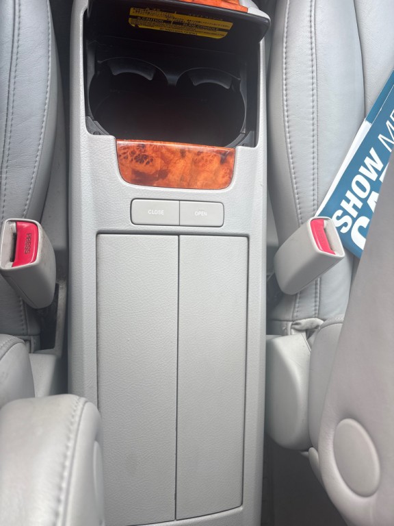 2005 Lexus RX Image 25