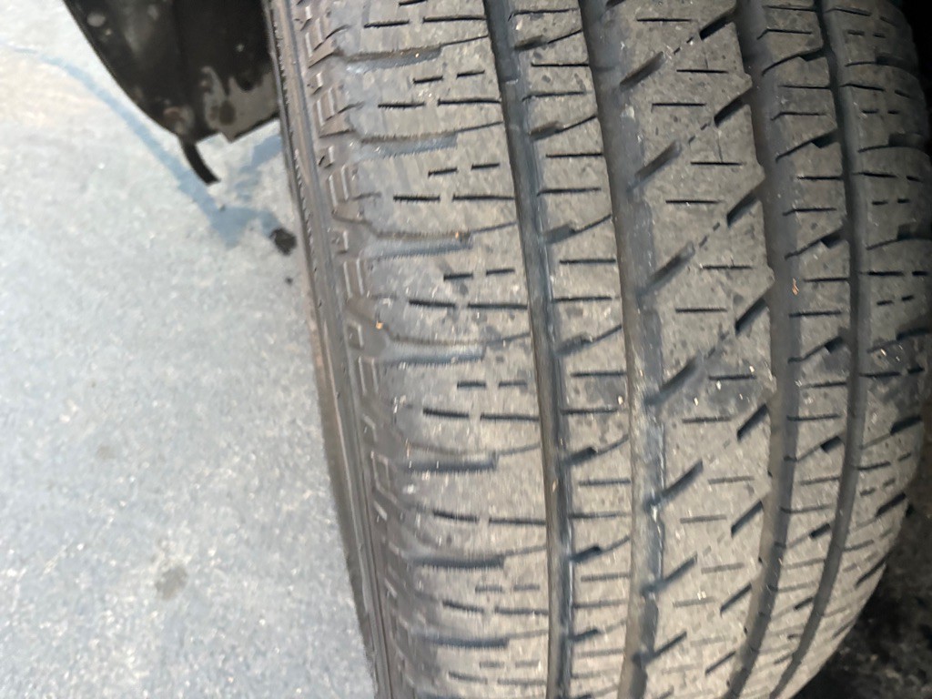 2011 Chevrolet Avalanche Image 7