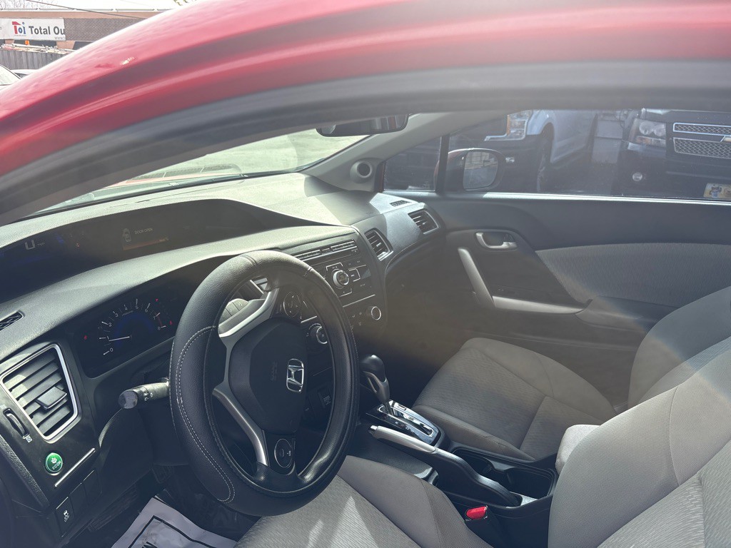 2014 Honda Civic Image 11