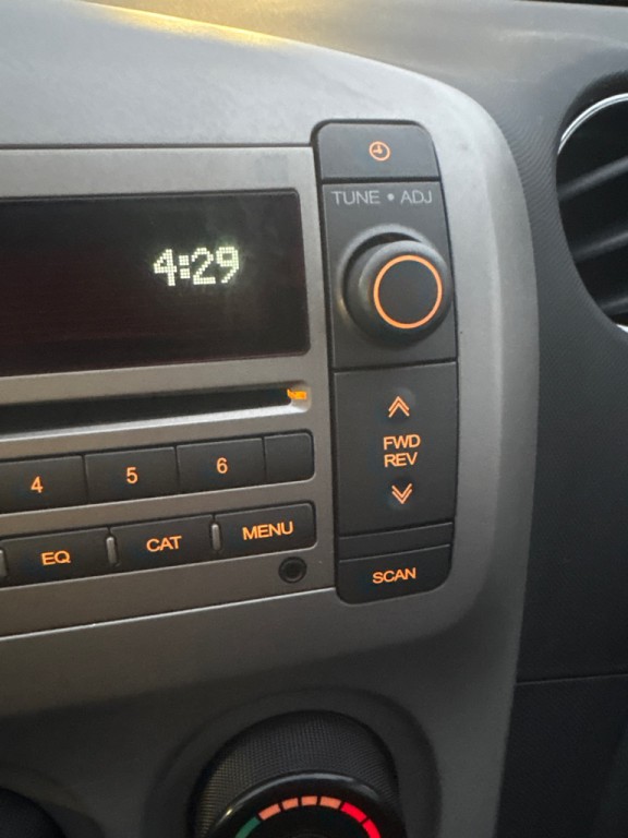 2009 Pontiac Vibe Image 18