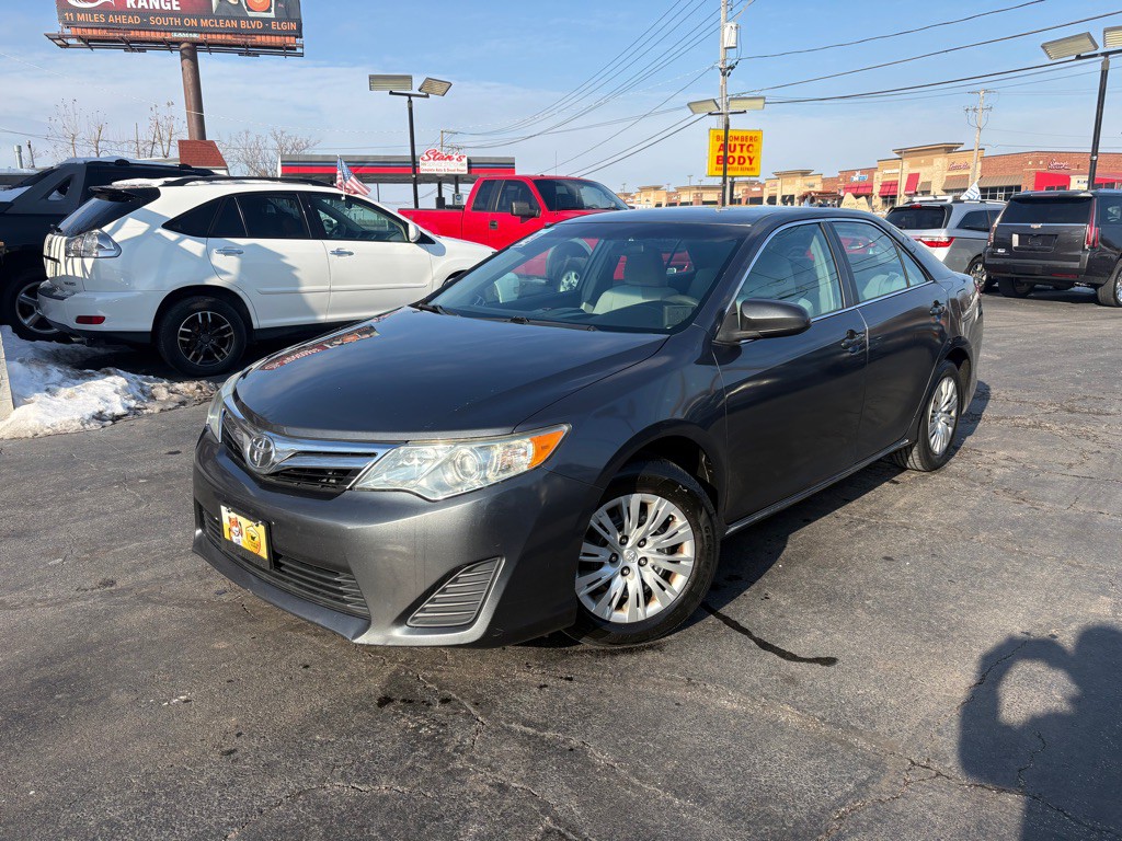 2012 Toyota Camry Image 1