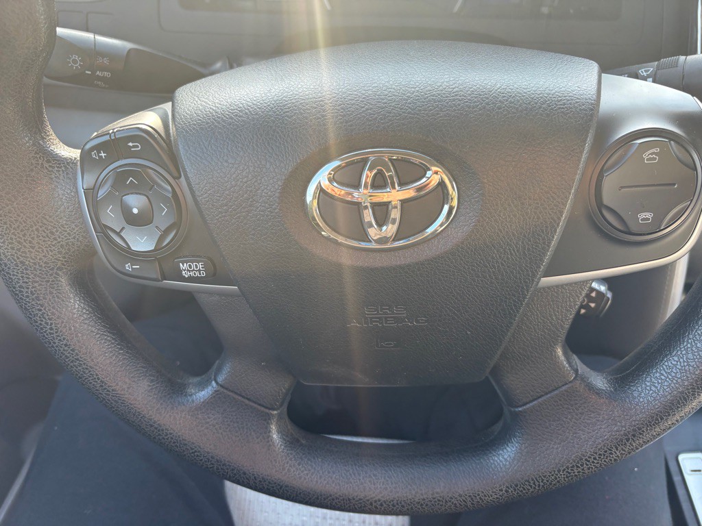 2012 Toyota Camry Image 14